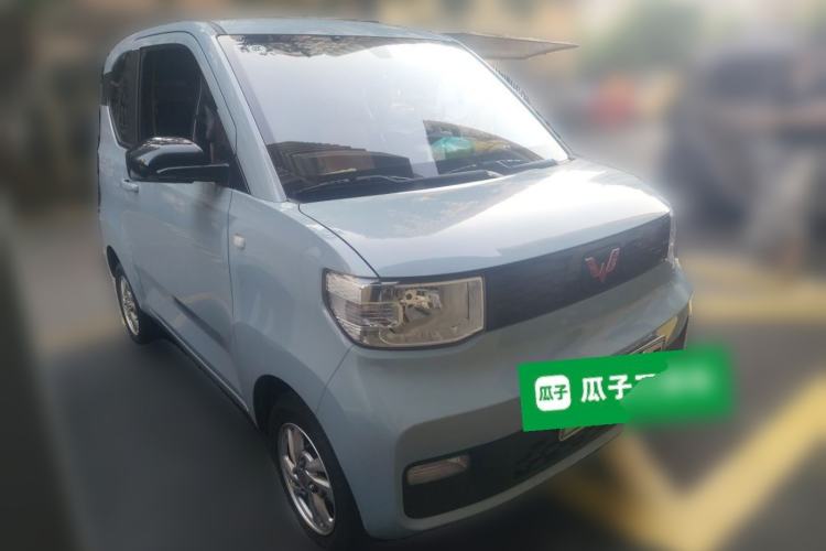 Used Wuling Hongguang MINIEV 2022 Macaron Fashion Model Lithium Iron Phosphate Front Right 45 Deg