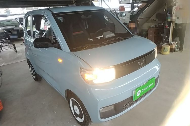 Used Wuling Hongguang MINIEV 2022 Enjoy Edition Lithium Iron Phosphate Front Right 45 Deg