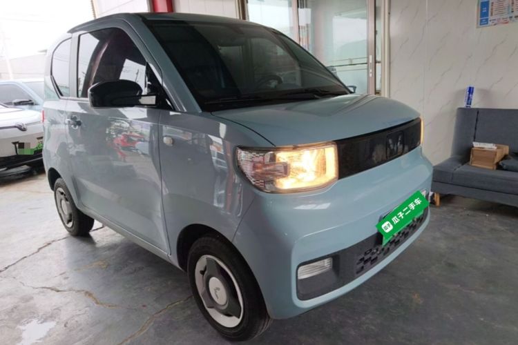 Used Wuling Hongguang MINIEV 2022 Zizai Version Lithium Iron Phosphate Front Right 45 Deg