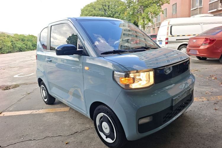 Used Wuling Hongguang MINIEV 2022 Enjoy Edition Lithium Iron Phosphate Front Right 45 Deg