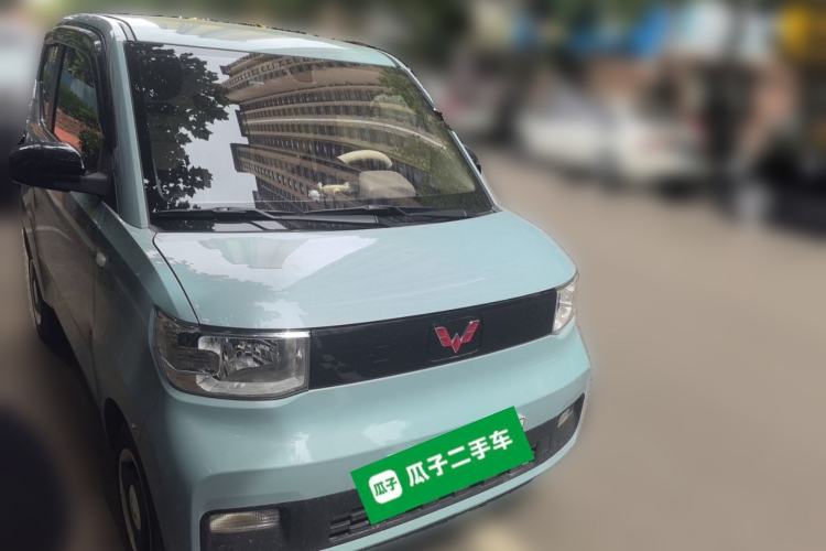 Used Wuling Hongguang MINIEV 2022 Macaron Fashion Model Lithium Iron Phosphate Front Right 45 Deg