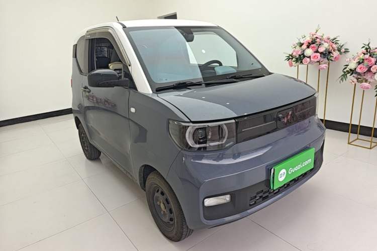 Used Wuling Hongguang MINIEV 2022 Macaron Fashion Edition Lithium-Nickel-Cobalt-Alpha-oxide Front Right 45 Deg