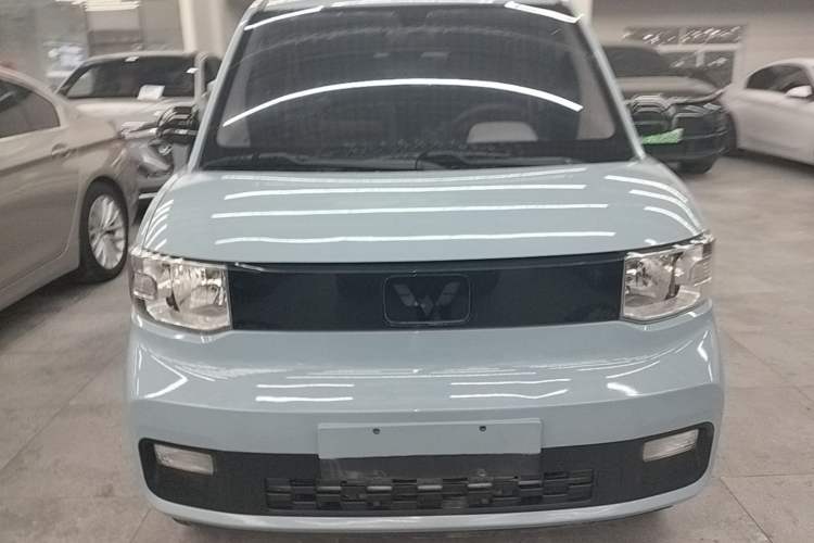 Used Wuling Hongguang MINIEV 2022 Zizai Version Lithium Iron Phosphate Front