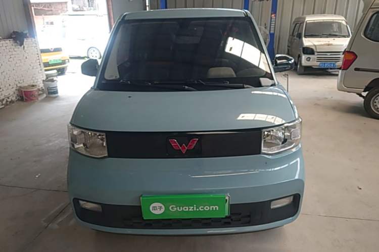 Used Wuling Hongguang MINIEV 2022 Easy Version Lithium Iron Phosphate Front