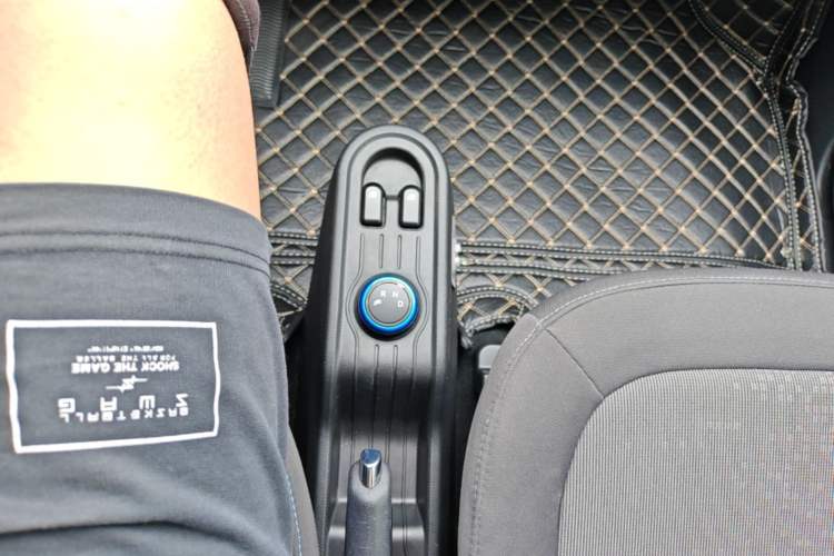 Used Wuling Hongguang MINIEV 2022 Zizai Version Lithium Iron Phosphate Gear Lever