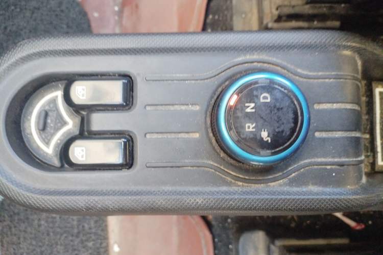 Used Wuling Hongguang MINIEV 2022 Enjoy Edition Lithium Iron Phosphate Gear Lever