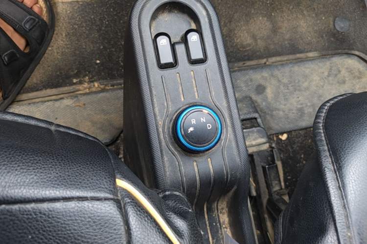 Used Wuling Hongguang MINIEV 2022 Zizai Version Lithium Iron Phosphate Gear Lever