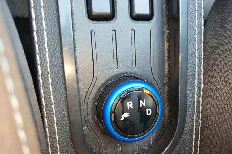 Used Wuling Hongguang MINIEV 2022 Zizai Version Lithium Iron Phosphate Gear Lever