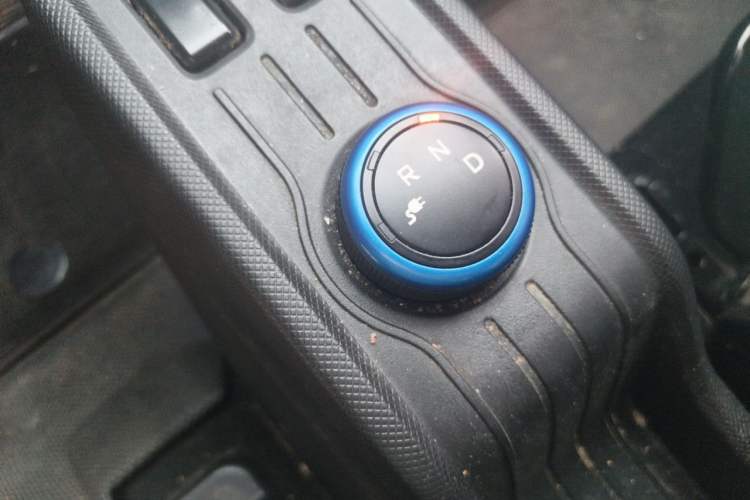 Used Wuling Hongguang MINIEV 2022 Enjoy Edition Lithium-Ion Battery Gear Lever