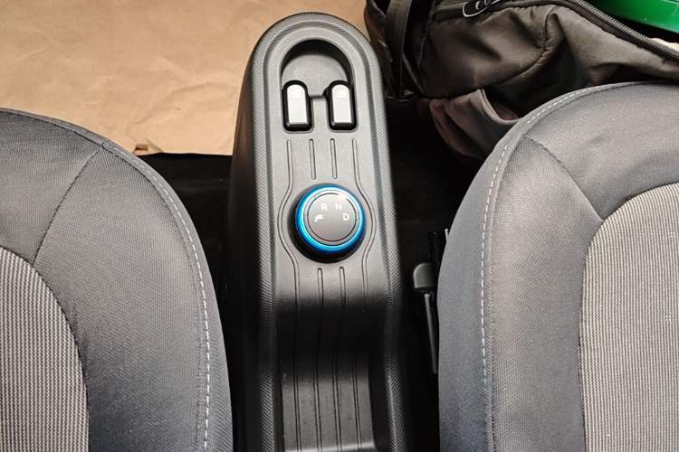 Used Wuling Hongguang MINIEV 2022 Easy Version Lithium Iron Phosphate Gear Lever