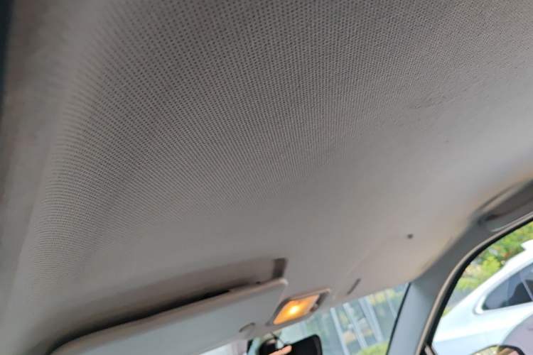 Used Wuling Hongguang MINIEV 2022 Easy Version Lithium Iron Phosphate Headliner