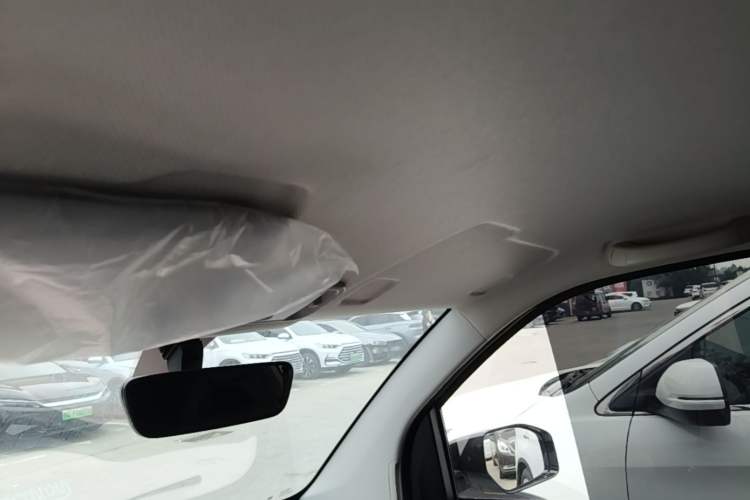 Used Wuling Hongguang MINIEV 2022 Easy Version Lithium Iron Phosphate Headliner