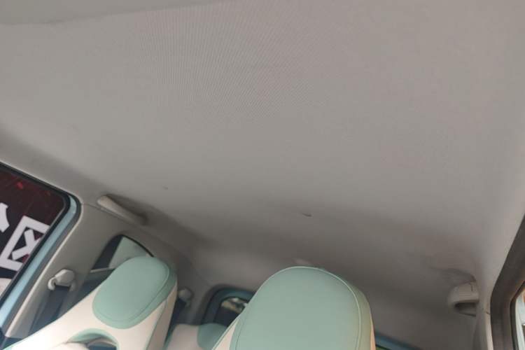 Used Wuling Hongguang MINIEV 2022 Zizai Version Lithium Iron Phosphate Headliner