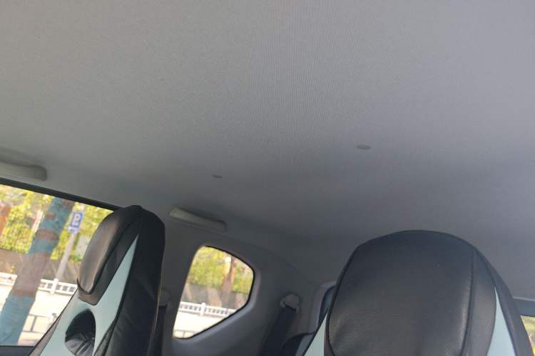 Used Wuling Hongguang MINIEV 2022 Zizai Version Lithium Iron Phosphate Headliner