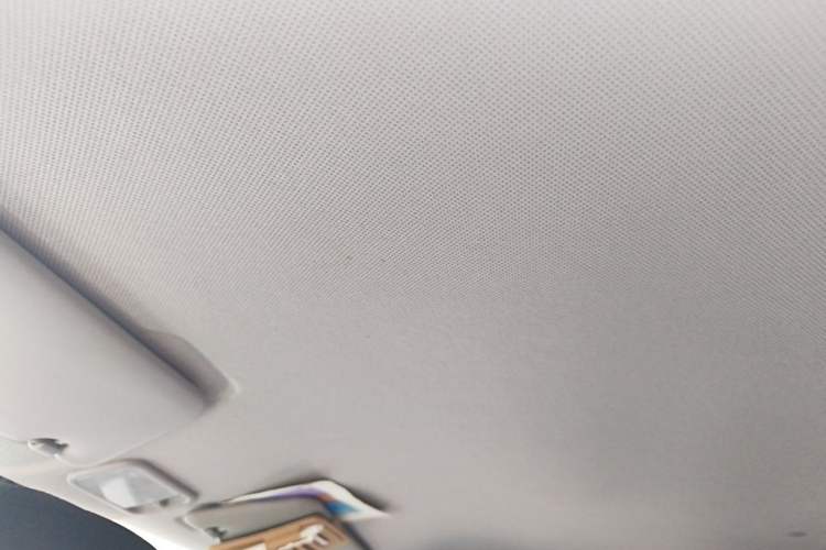 Used Wuling Hongguang MINIEV 2022 Macaron Fashion Model Lithium Iron Phosphate Headliner