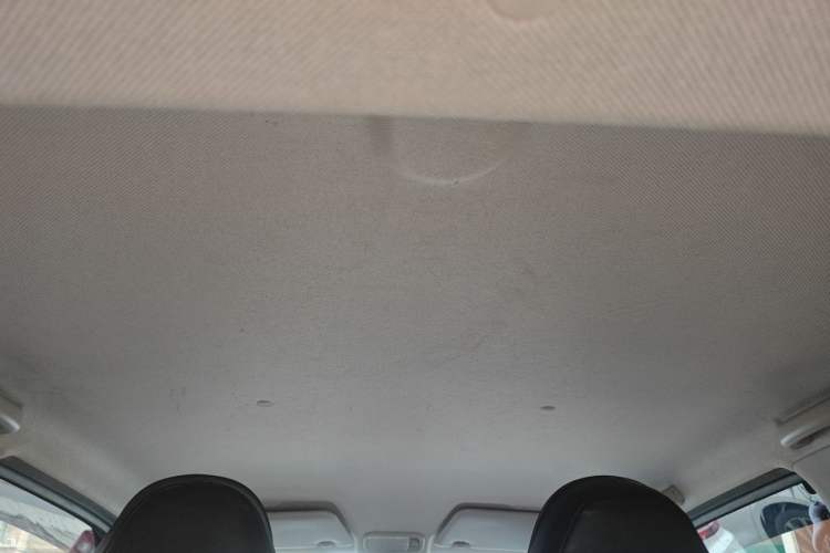 Used Wuling Hongguang MINIEV 2022 Macaron Premium Model – Lithium Ternary Battery Headliner