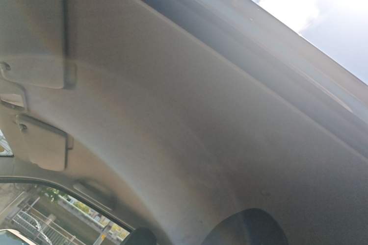 Used Wuling Hongguang MINIEV 2022 Easy Version Lithium Iron Phosphate Headliner