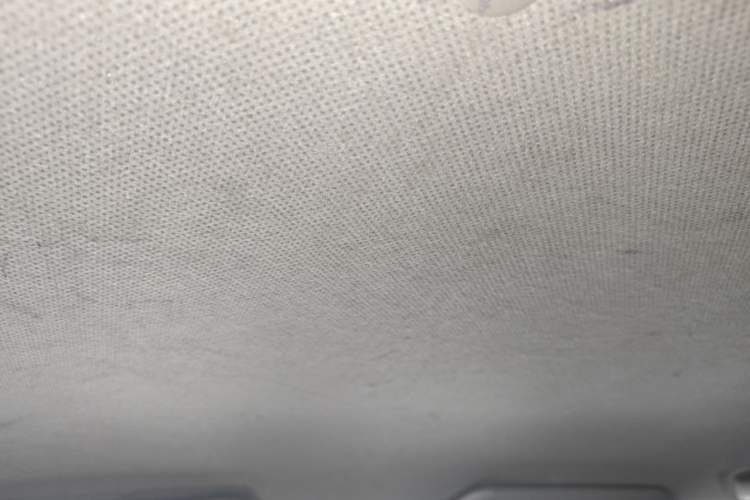 Used Wuling Hongguang MINIEV 2022 Macaron Premium Model – Lithium Iron Phosphate Headliner
