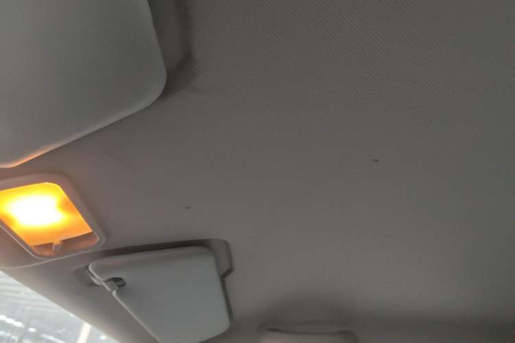 Used Wuling Hongguang MINIEV 2022 Zizai Version Lithium Iron Phosphate Headliner