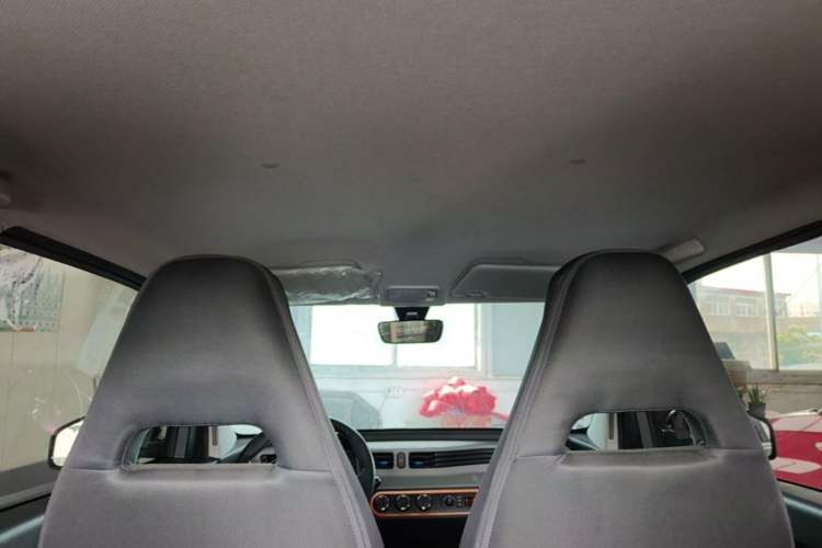 Used Wuling Hongguang MINIEV 2022 Zizai Version Lithium Iron Phosphate Headliner