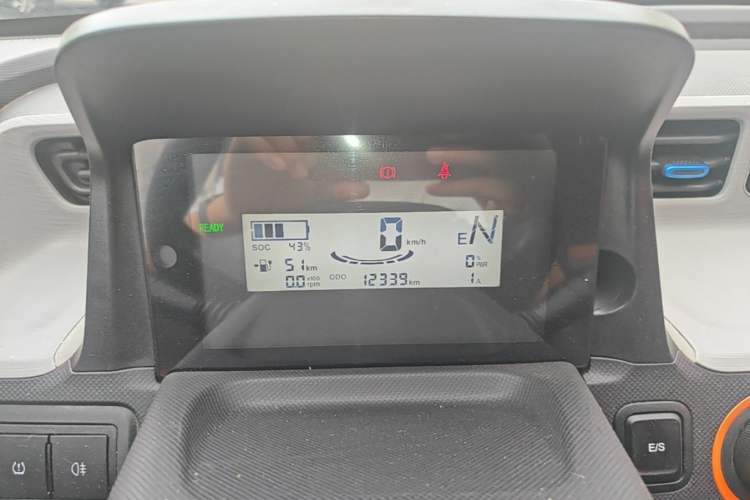 Used Wuling Hongguang MINIEV 2022 Easy Version Lithium-NMC Instrument Cluster