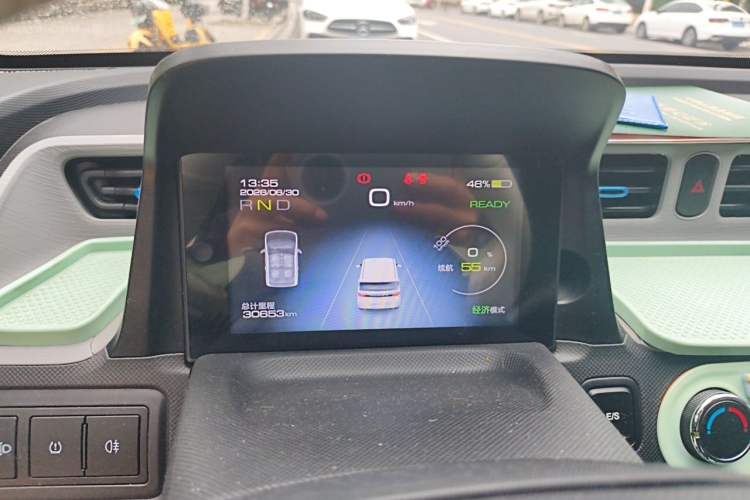 Used Wuling Hongguang MINIEV 2022 Macaron Fashion Model Lithium Iron Phosphate Instrument Cluster