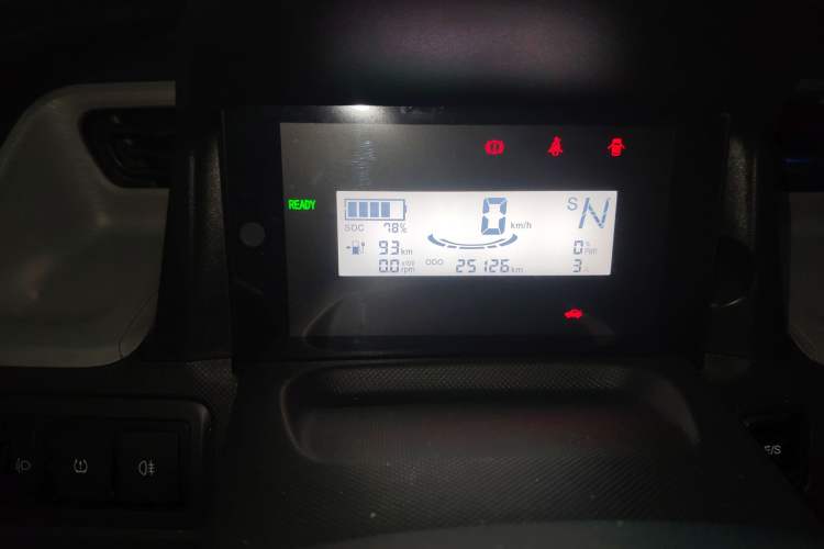 Used Wuling Hongguang MINIEV 2022 Easy Version Lithium-NMC Instrument Cluster