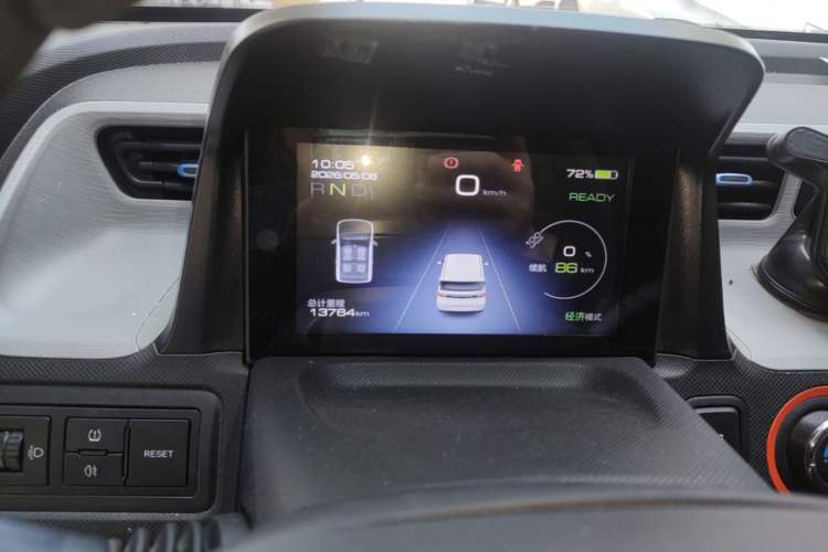 Used Wuling Hongguang MINIEV 2022 Zizai Version Lithium Iron Phosphate Instrument Cluster
