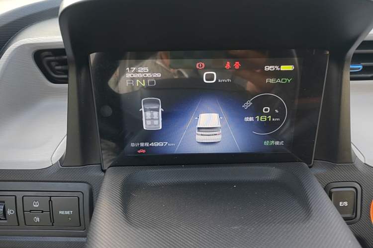 Used Wuling Hongguang MINIEV 2022 Enjoy Edition Lithium-Ion Battery Instrument Cluster