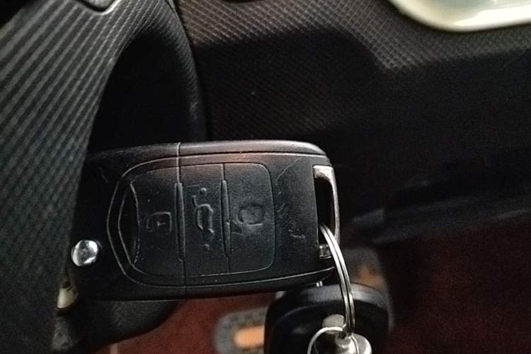 Used Wuling Hongguang MINIEV 2022 Easy Version Lithium Iron Phosphate Interior 1