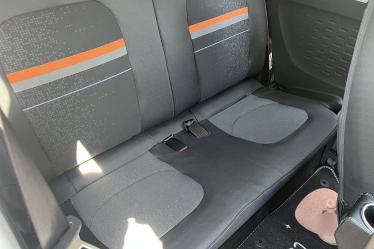 Used Wuling Hongguang MINIEV 2022 Zizai Version Lithium-NMC Interior 1