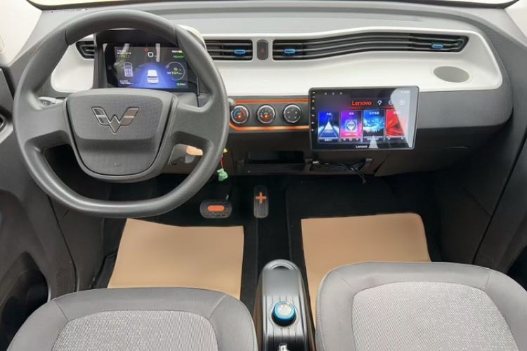 Used Wuling Hongguang MINIEV 2022 Enjoy Edition Lithium Iron Phosphate Interior 2