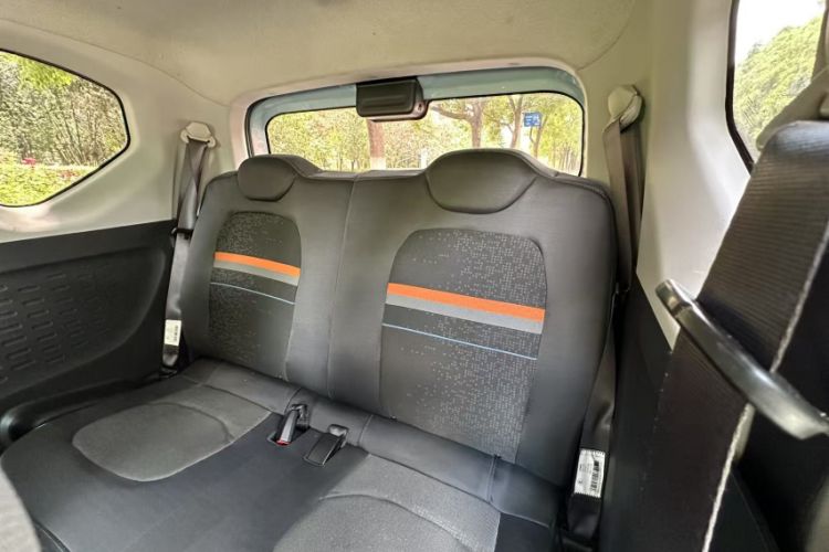 Used Wuling Hongguang MINIEV 2022 Easy Version Lithium Iron Phosphate Interior 3