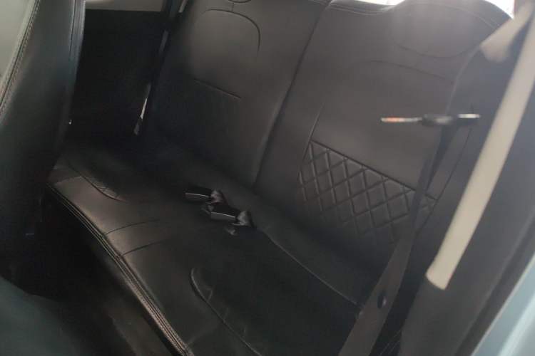 Used Wuling Hongguang MINIEV 2022 Zizai Version Lithium Iron Phosphate Interior 4