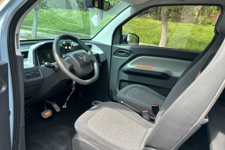 Used Wuling Hongguang MINIEV 2022 Enjoy Edition Lithium-Ion Battery Interior 5