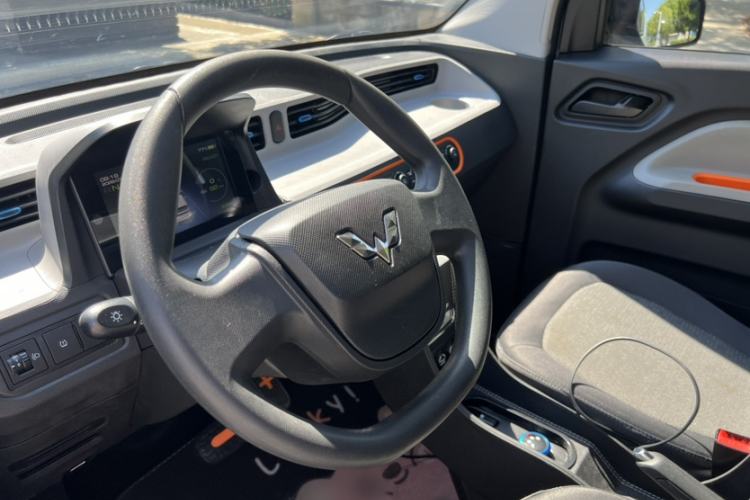 Used Wuling Hongguang MINIEV 2022 Zizai Version Lithium-NMC Interior 7