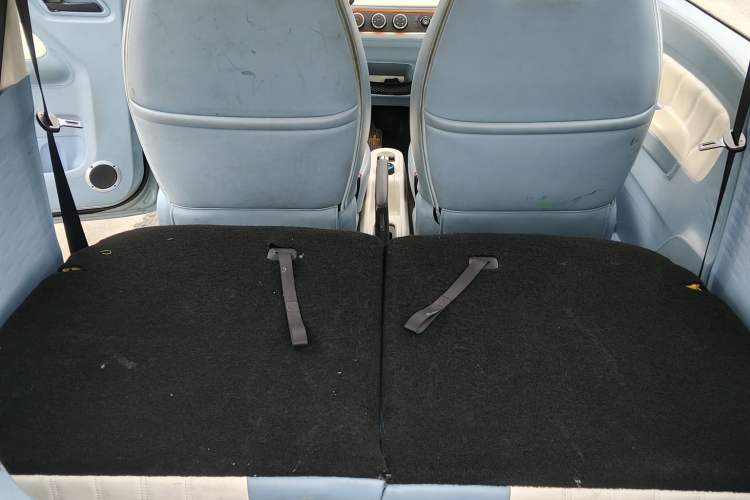 Used Wuling Hongguang MINIEV 2022 Zizai Version Lithium Iron Phosphate Interior 7