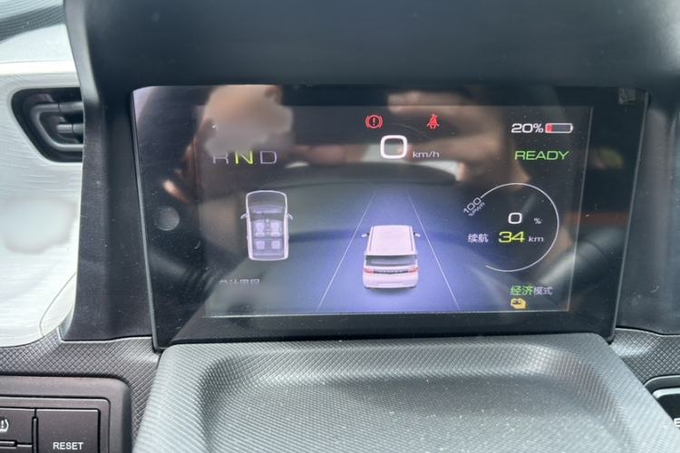 Used Wuling Hongguang MINIEV 2022 Enjoy Edition Lithium-Ion Battery Interior 9