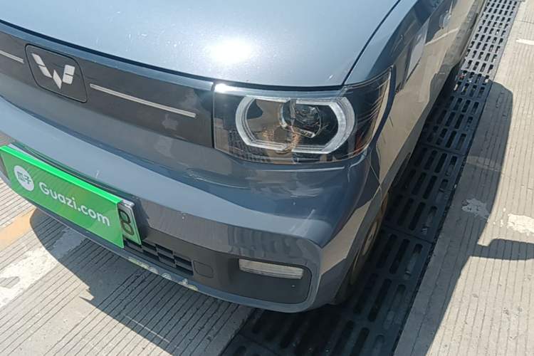 Used Wuling Hongguang MINIEV 2022 Macaron Fashion Edition Lithium-Nickel-Cobalt-Alpha-oxide Left Front Headlight