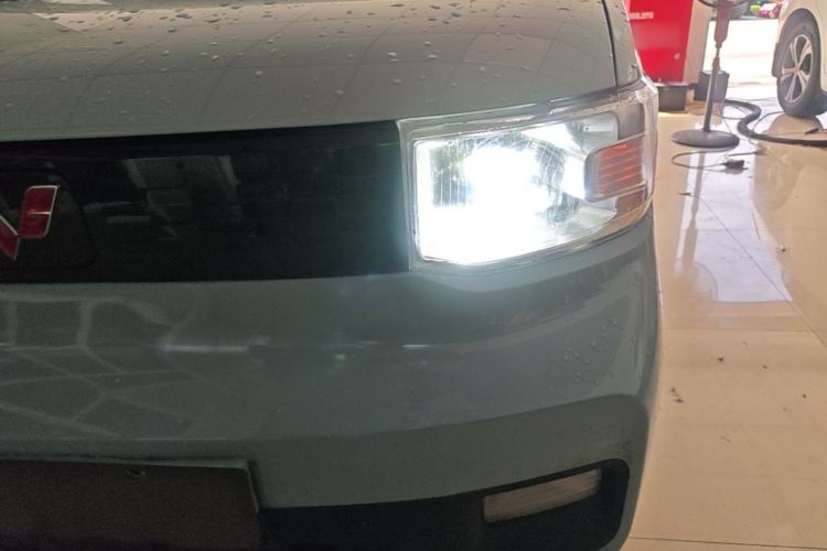 Used Wuling Hongguang MINIEV 2022 Easy Version Lithium Iron Phosphate Left Front Headlight