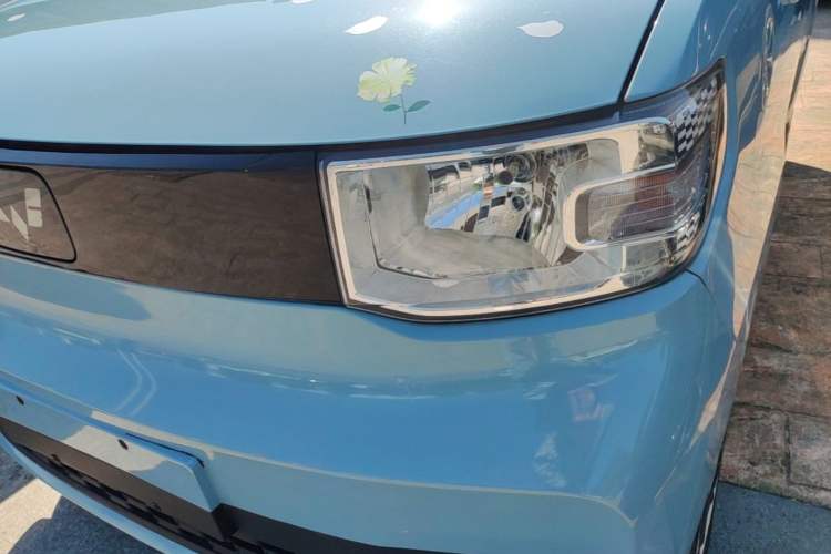 Used Wuling Hongguang MINIEV 2022 Macaron Fashion Model Lithium Iron Phosphate Left Front Headlight