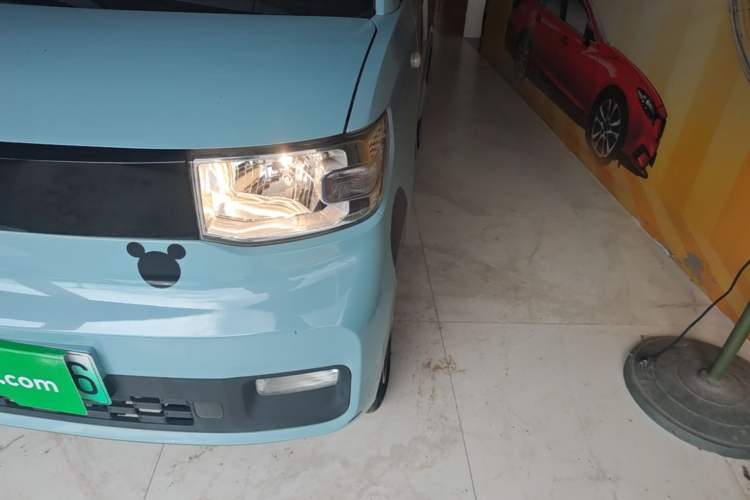 Used Wuling Hongguang MINIEV 2022 Zizai Version Lithium Iron Phosphate Left Front Headlight