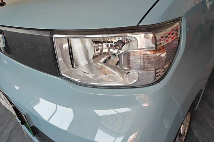 Used Wuling Hongguang MINIEV 2022 Easy Version Lithium Iron Phosphate Left Front Headlight