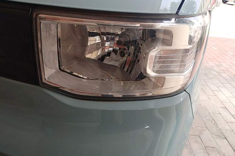 Used Wuling Hongguang MINIEV 2022 Easy Version Lithium Iron Phosphate Left Front Headlight