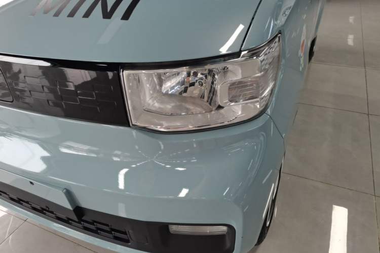 Used Wuling Hongguang MINIEV 2022 Easy Version Lithium Iron Phosphate Left Front Headlight