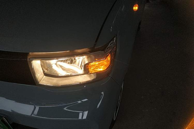 Used Wuling Hongguang MINIEV 2022 Enjoy Edition Lithium Iron Phosphate Left Front Headlight
