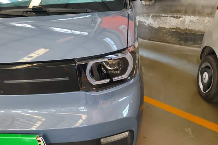 Used Wuling Hongguang MINIEV 2022 Macaron Premium Model – Lithium Iron Phosphate Left Front Headlight