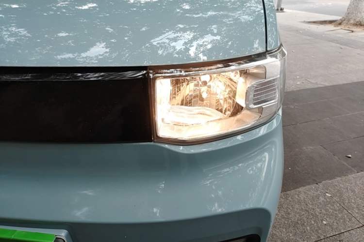 Used Wuling Hongguang MINIEV 2022 Zizai Version Lithium Iron Phosphate Left Front Headlight