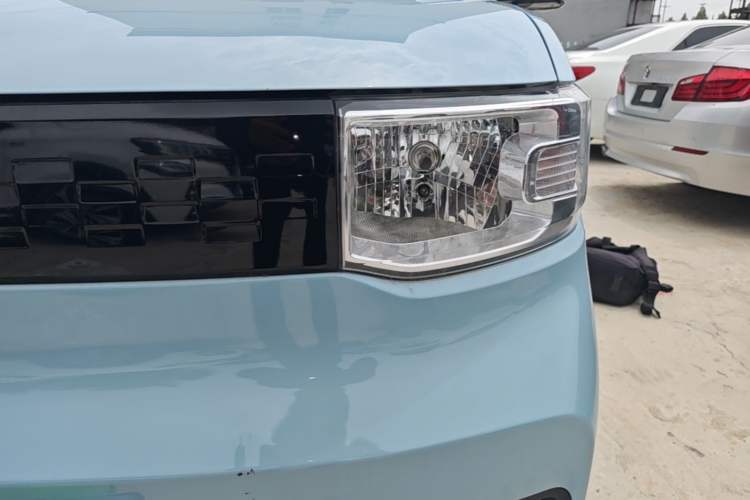Used Wuling Hongguang MINIEV 2022 Easy Version Lithium Iron Phosphate Left Front Headlight