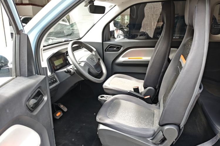 Used Wuling Hongguang MINIEV 2022 Zizai Version Lithium Iron Phosphate Left Front Seat